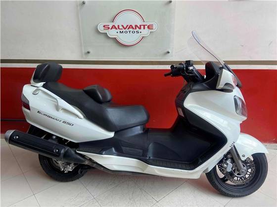 SUZUKI BURGMAN 650 SUZUKI BURGMAN 650